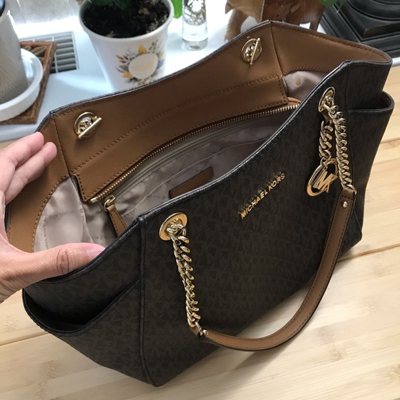 35f8gtve7b